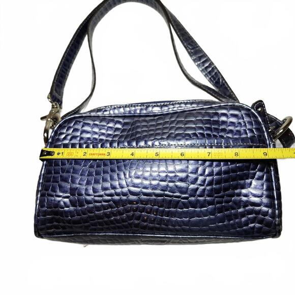 Kathy Van Zeeland Women's Navy Blue Croc-Embossed Leather Crossbody Handbag - Picture 6 of 9